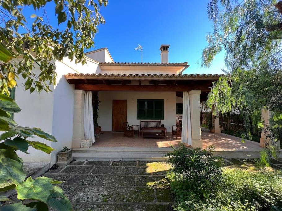 Chalet Con Piscina Sa Rapita Villa Luaran gambar