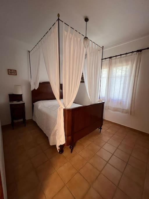 Chalet Con Piscina Sa Rapita Villa Luaran gambar
