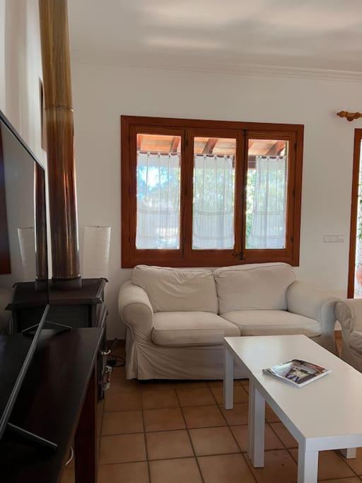 Chalet Con Piscina Sa Rapita Villa Luaran gambar